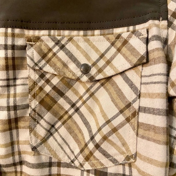 REI Plaid Snap Button Flannel Shirt w Brown Shoulder Contrast - Picture 5 of 7